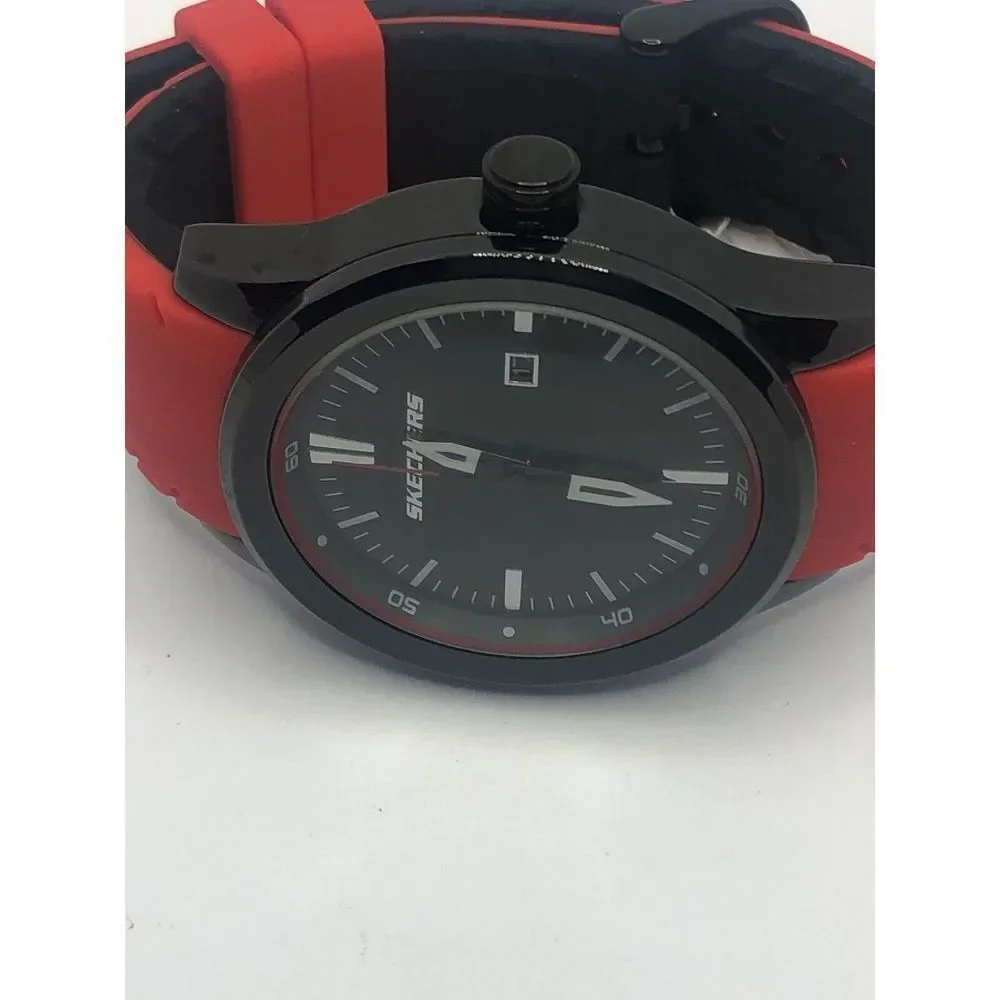 Skechers SR5005 Men's Red Silicone Analog Black Dial Quartz Genuine Watch OP151